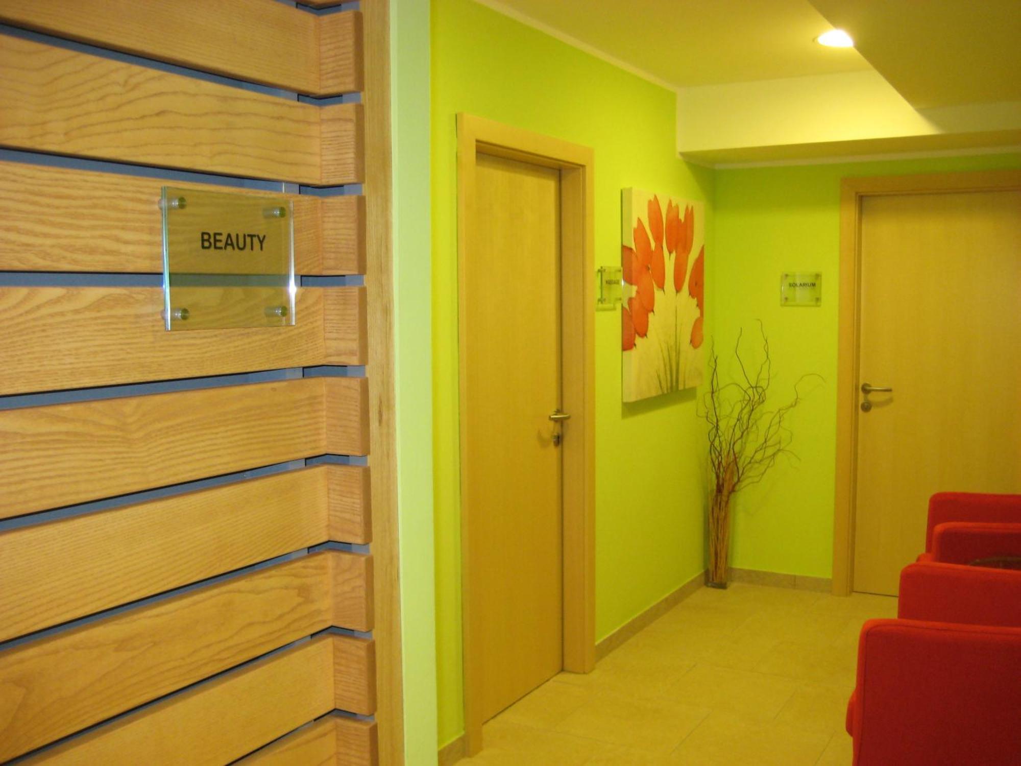 Hotel Alpenland Обертауерн Екстериор снимка