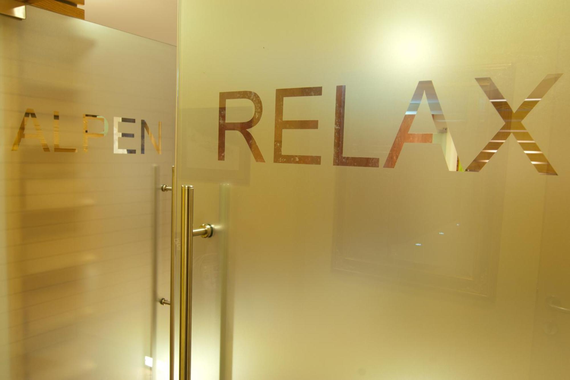 Hotel Alpenland Обертауерн Екстериор снимка