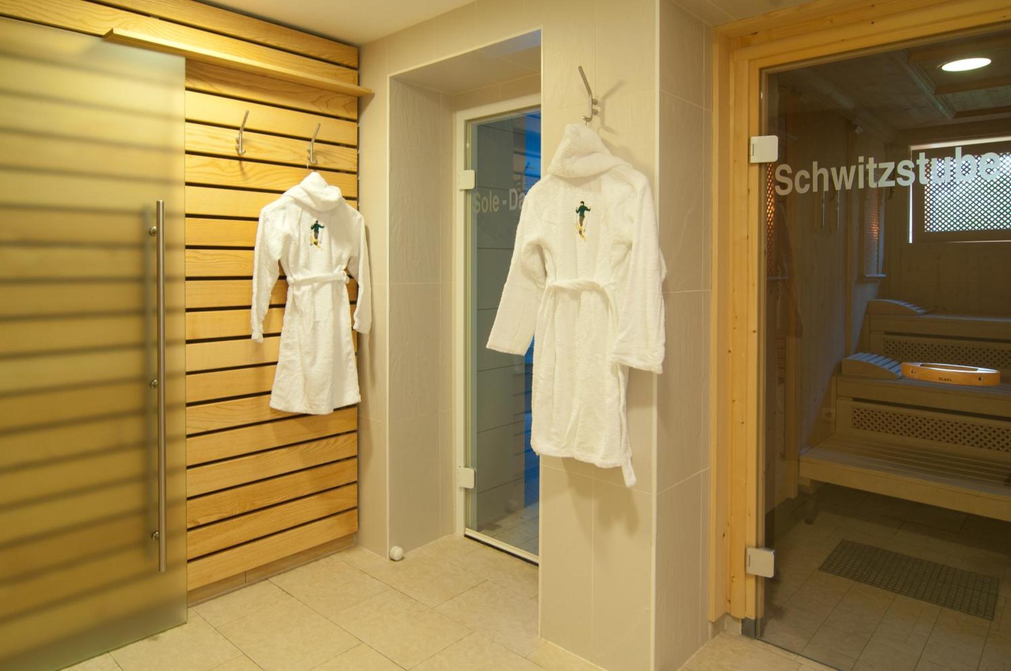 Hotel Alpenland Обертауерн Екстериор снимка
