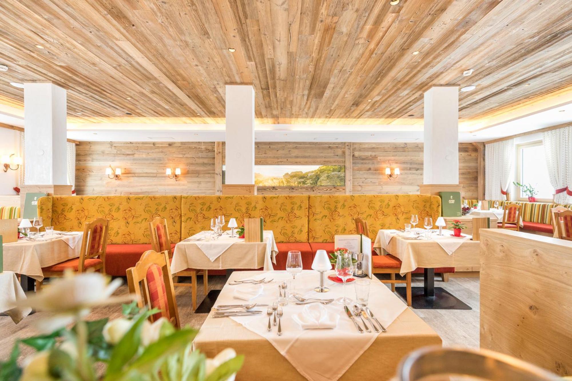 Hotel Alpenland Обертауерн Екстериор снимка