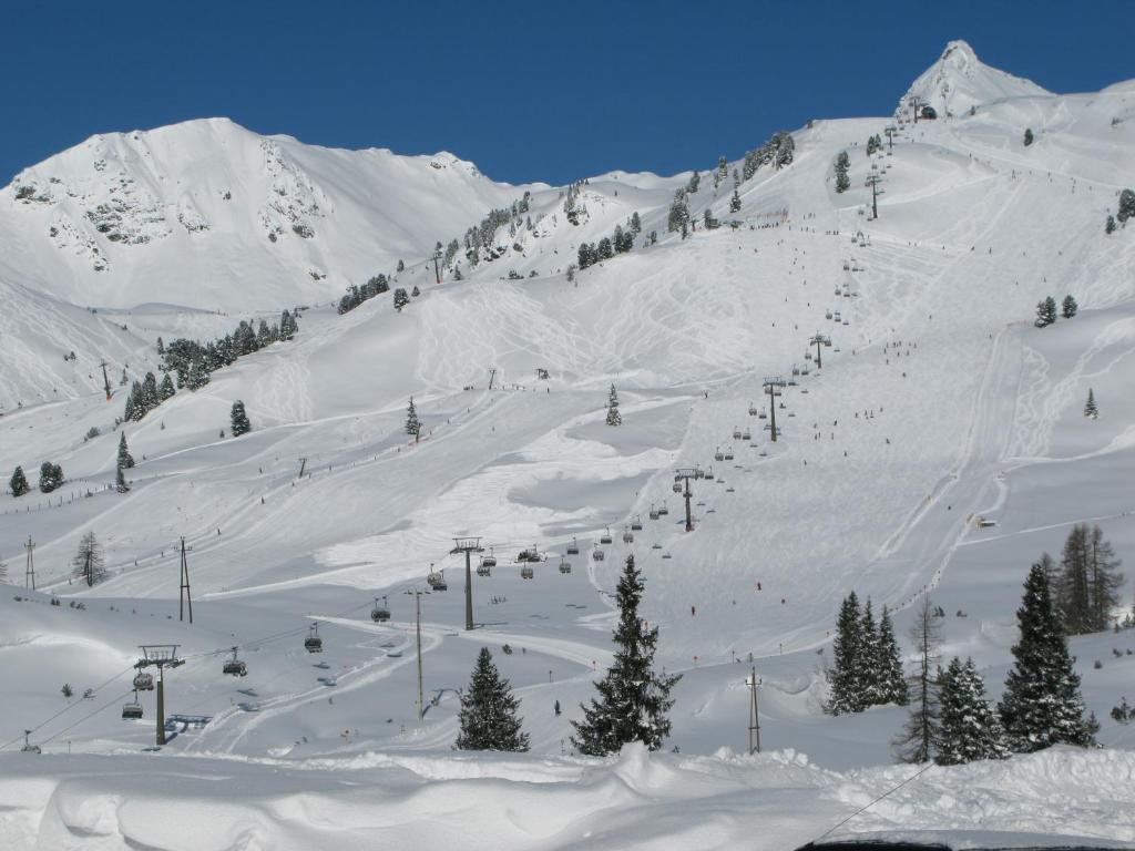 Hotel Alpenland Обертауерн Екстериор снимка