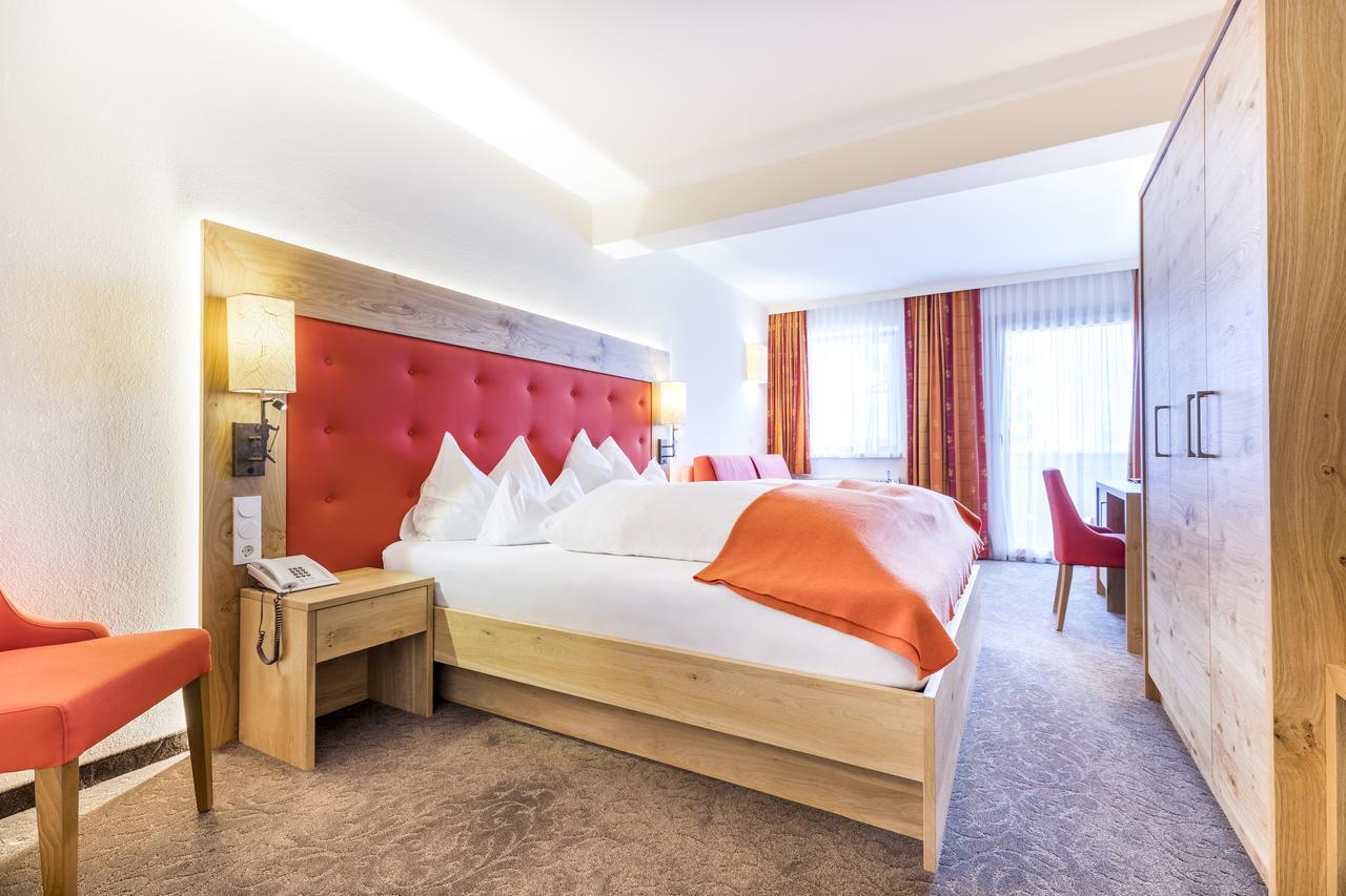 Hotel Alpenland Обертауерн Екстериор снимка
