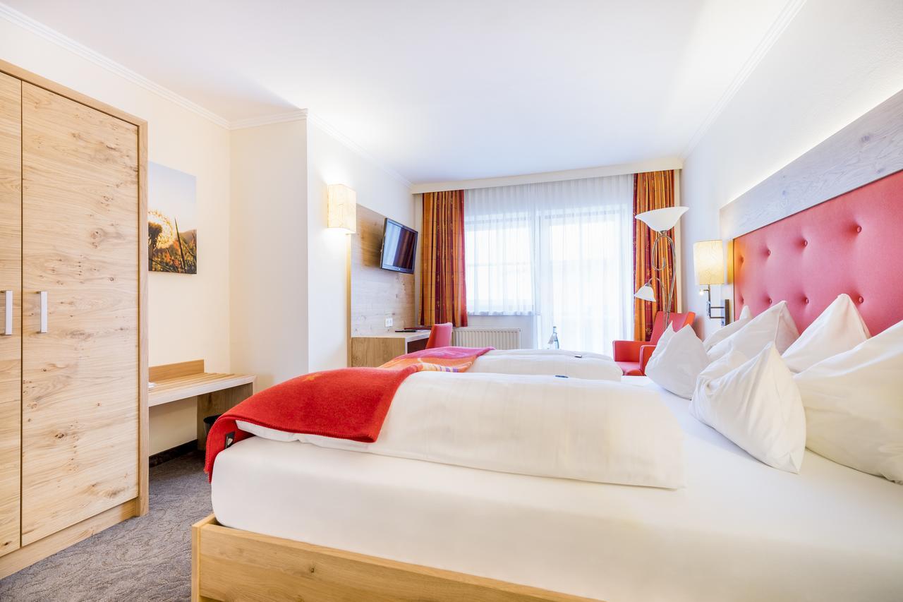 Hotel Alpenland Обертауерн Екстериор снимка